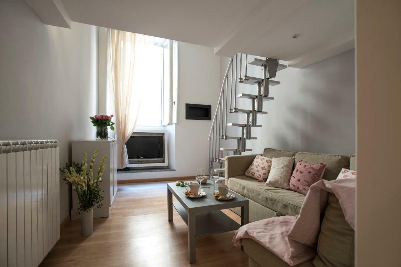 Barberini Maison Rome Bagian luar foto
